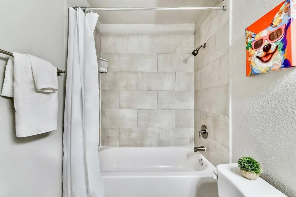 Dallas Boutique Flat + Arboretum Tickets Included Exteriör bild